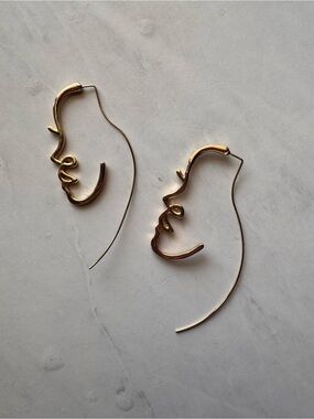 Gold Abstract Face Art Dangle Drop Earrings Metal Hook Artistic Outline